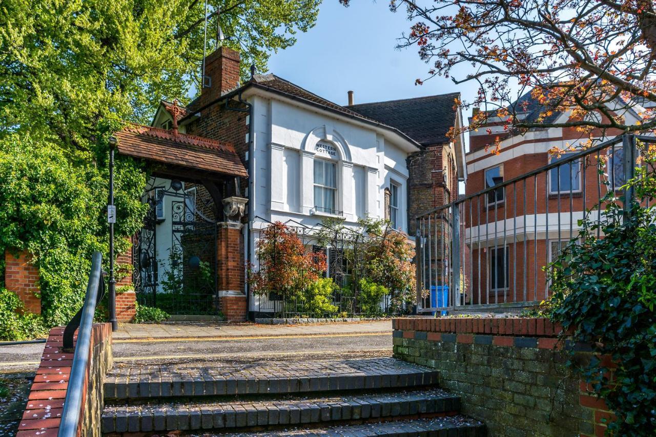 Castle Properties: The Duchess, 3 Bed Family Cottage Windsor Extérieur photo