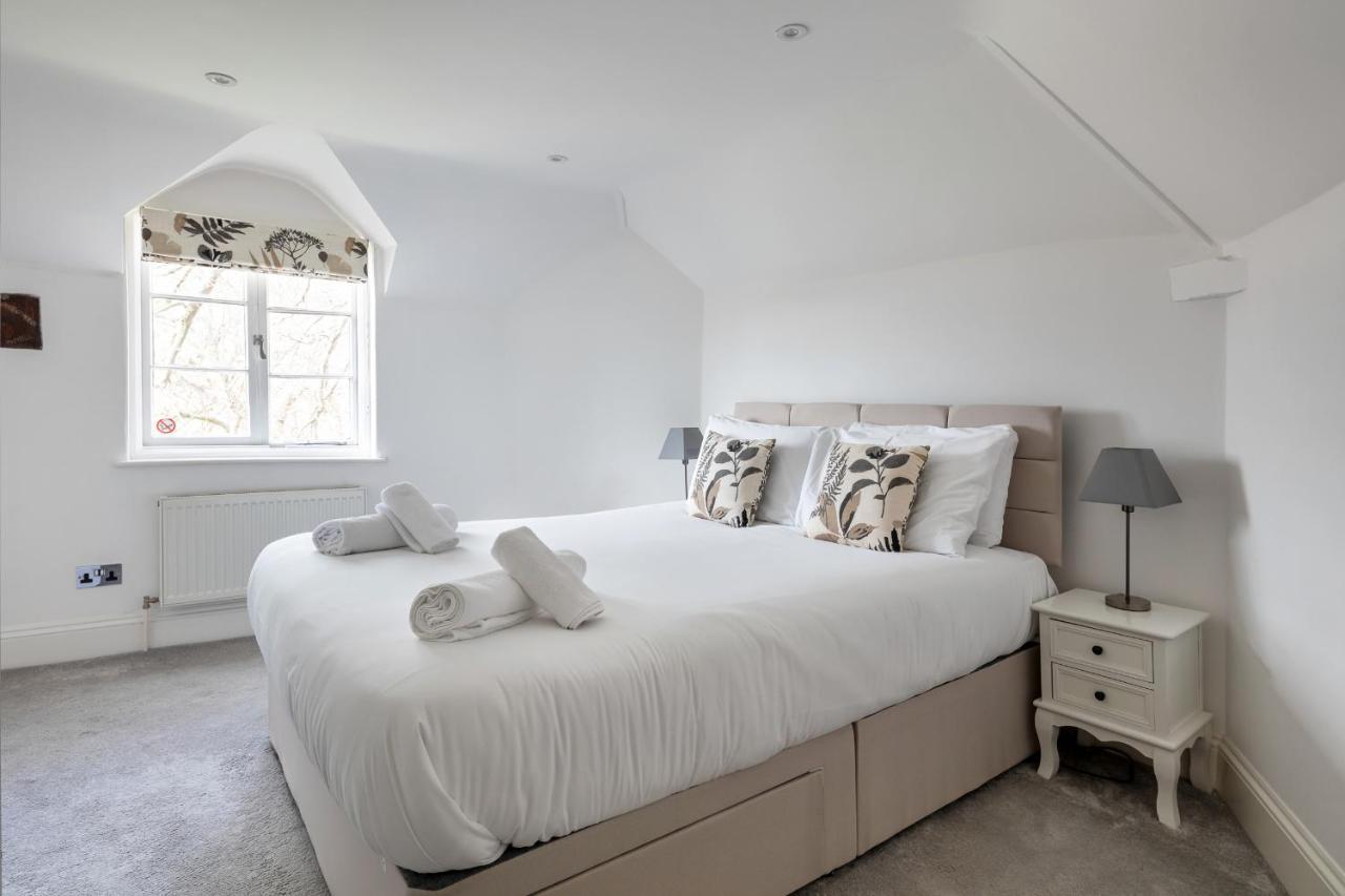 Castle Properties: The Duchess, 3 Bed Family Cottage Windsor Extérieur photo
