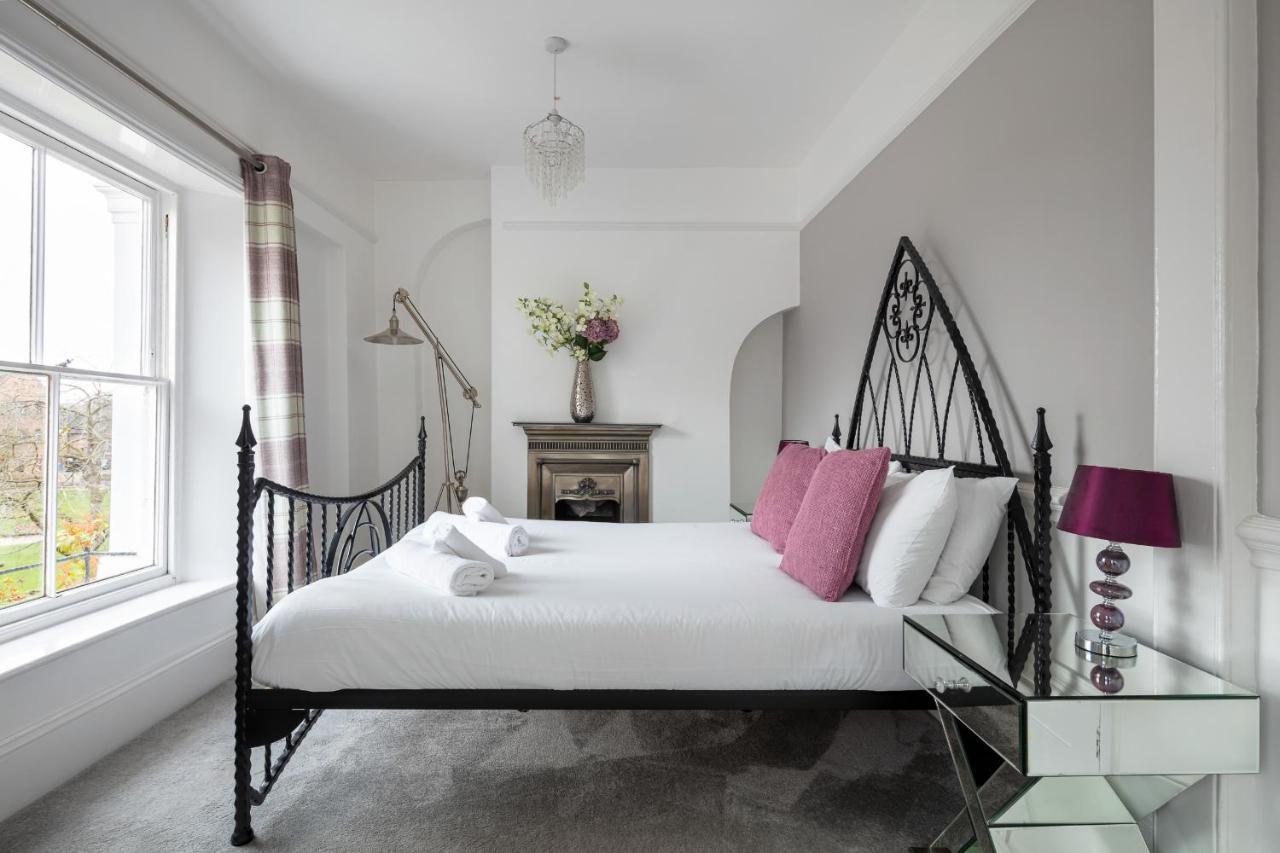 Castle Properties: The Duchess, 3 Bed Family Cottage Windsor Extérieur photo