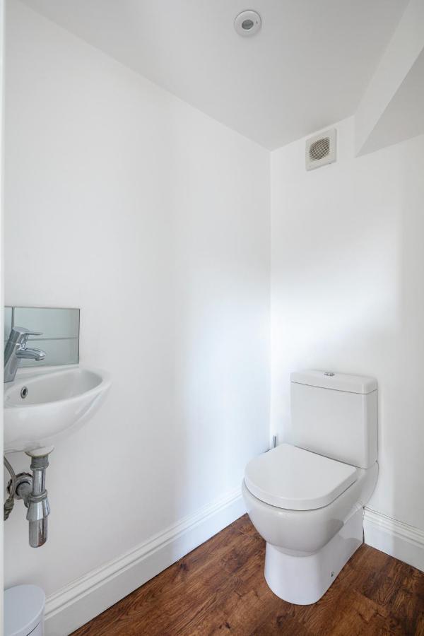 Castle Properties: The Duchess, 3 Bed Family Cottage Windsor Extérieur photo